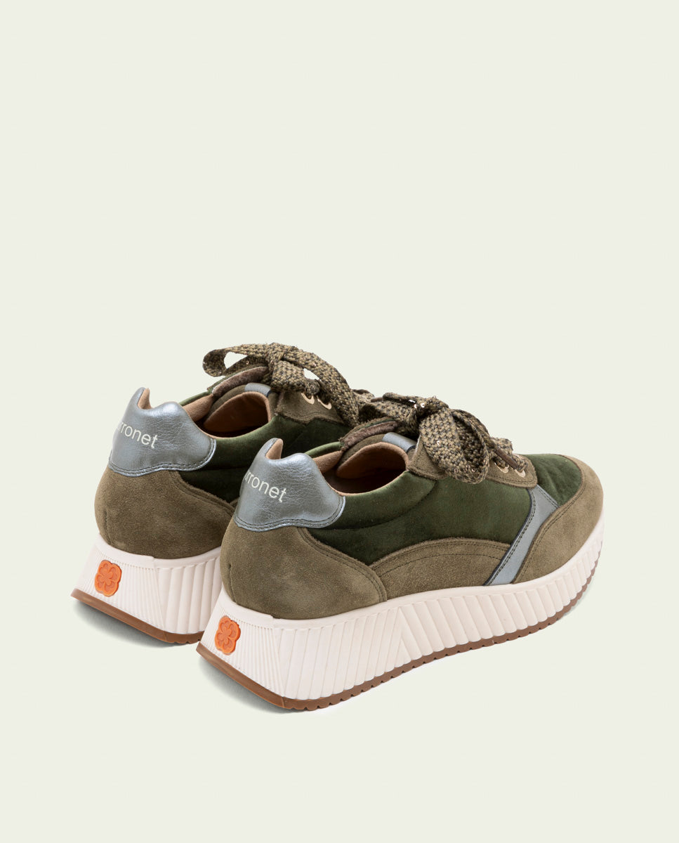 BASKETS PLATES EN CUIR ET VELOURS ZOE KAKI