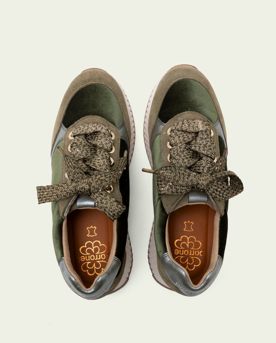 BASKETS PLATES EN CUIR ET VELOURS ZOE KAKI