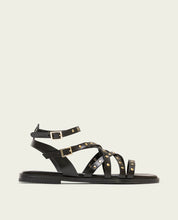 SANDALE PLATE EN CUIR NOIR CLOUTÉS VERNA