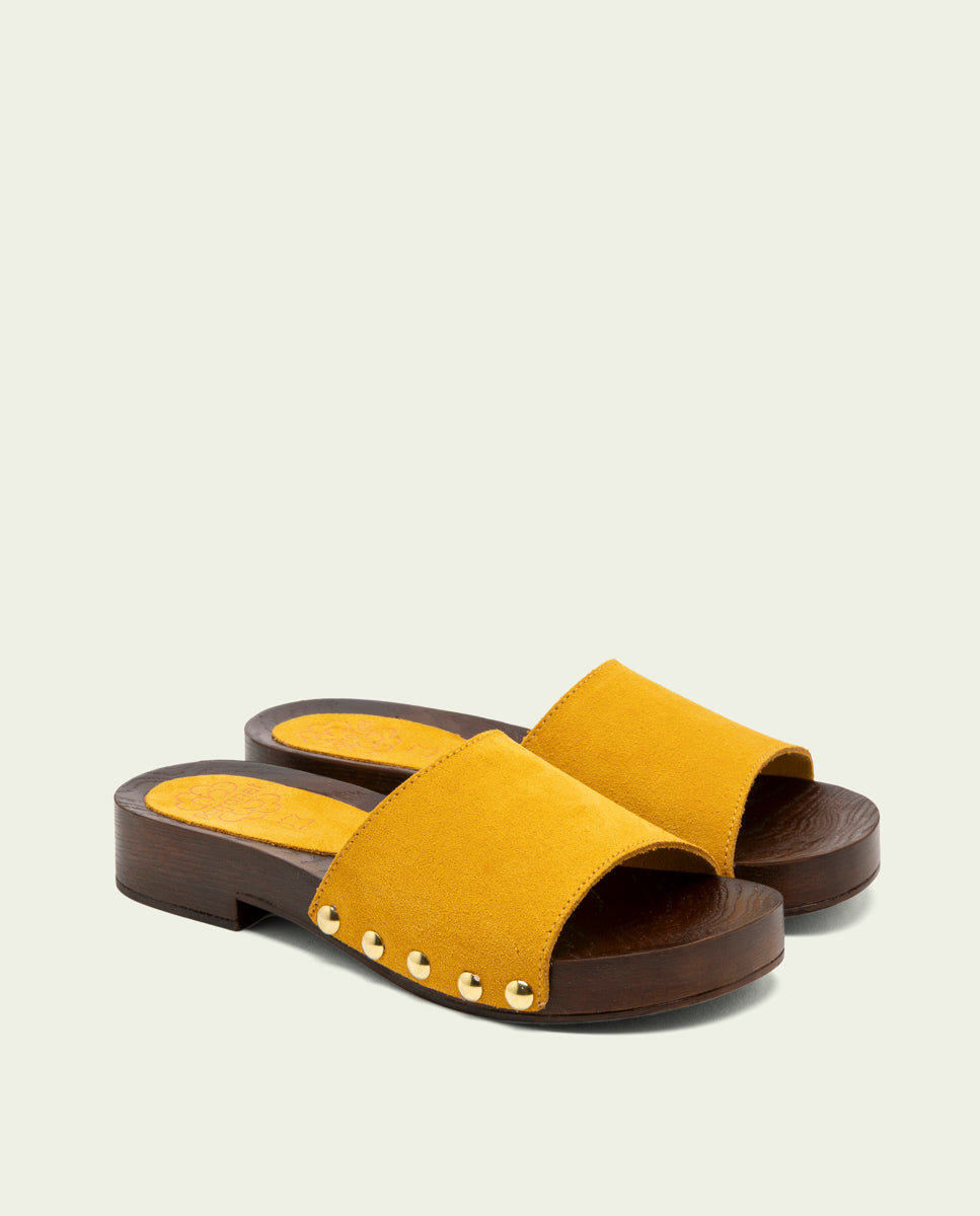 SANDALES EN CUIR À TALONS VALERIA MOUTARDE